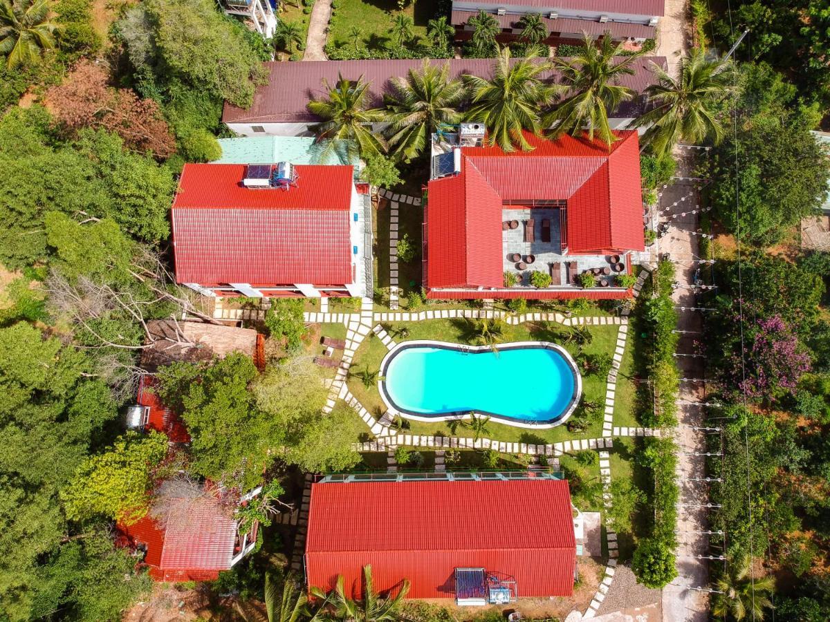 Caesar Phu Quoc Hotel & Resort Exterior photo