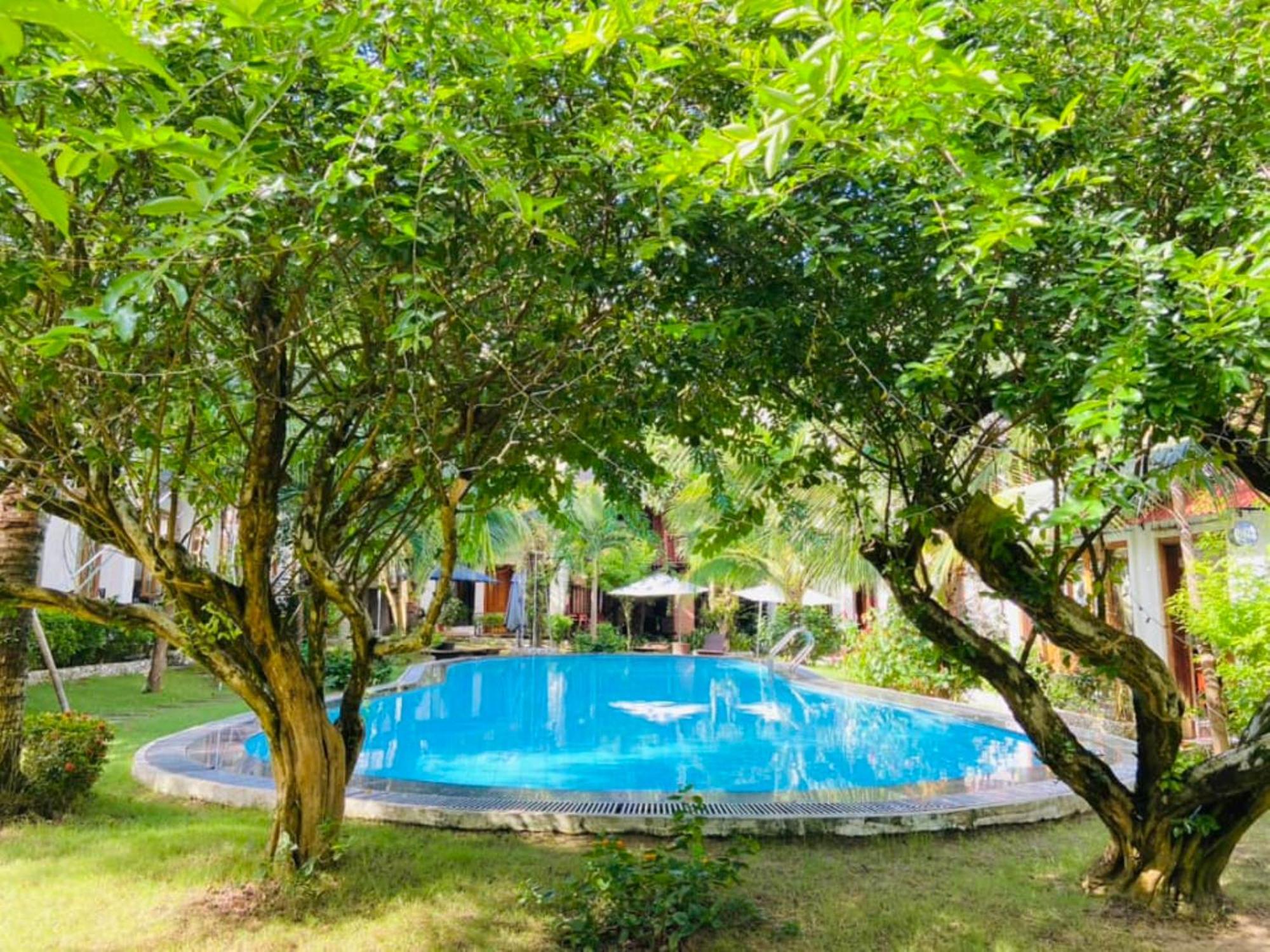 Caesar Phu Quoc Hotel & Resort Exterior photo